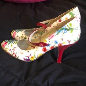 Floral high heals